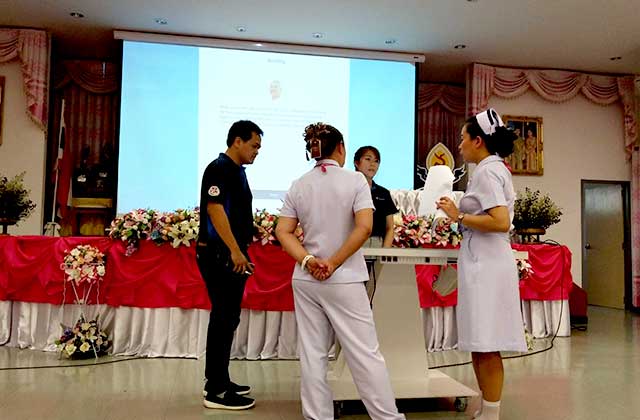 Nursing Students from Thailand explore Body Interact clinical scenarios